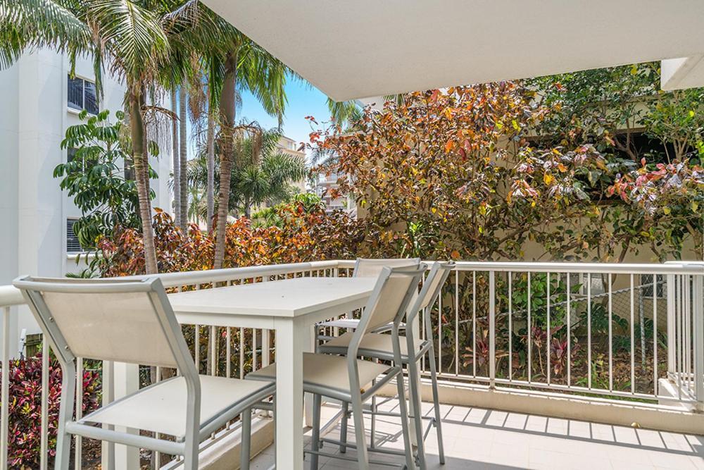 Rainbow Bay Resort Holiday Apartments Gold Coast Exterior photo